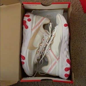 Nike React Element 55